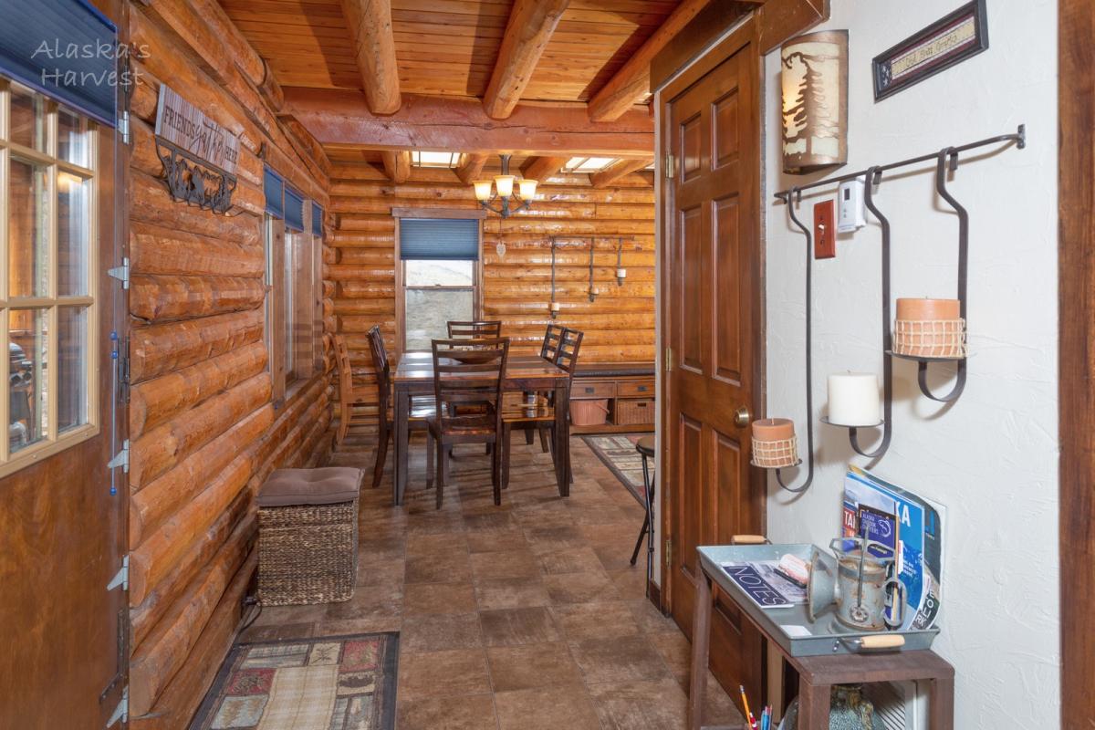 The Log Cabin | Alaska's Harvest Bed And Breakfast In Palmer, Alaska